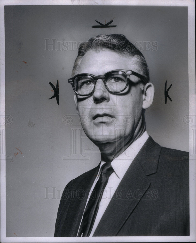 1964 Press Photo Police Chief Robert Behrendt - Historic Images