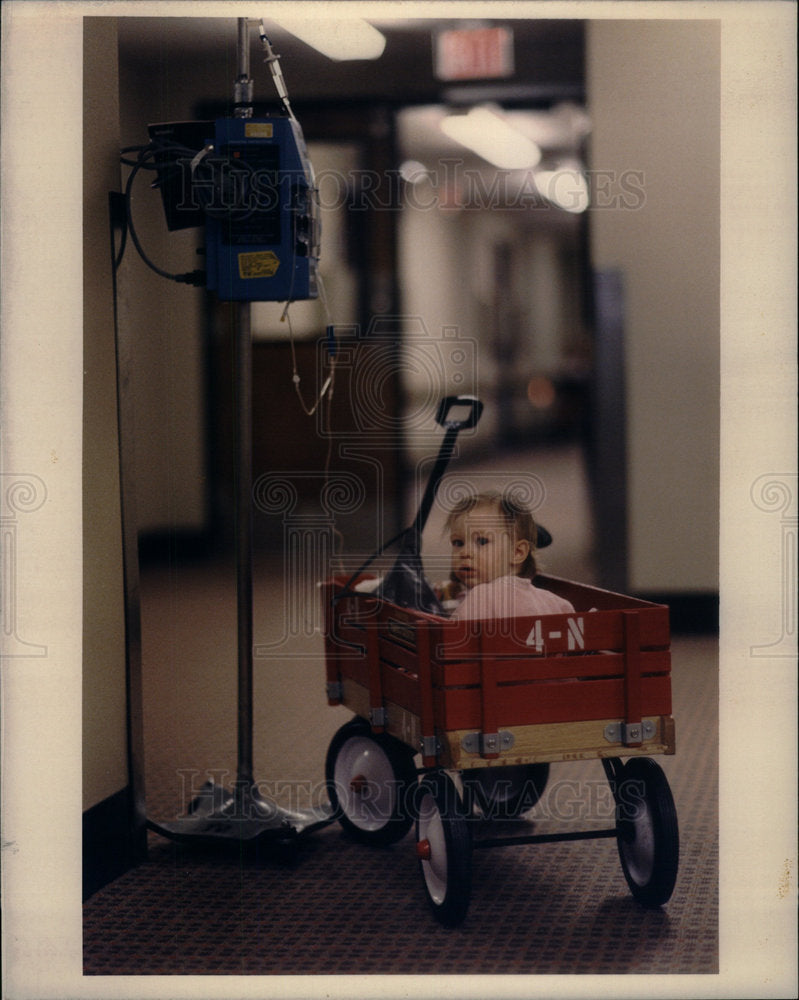 1988 Press Photo St Joseph Hospital Michigan Cities - Historic Images