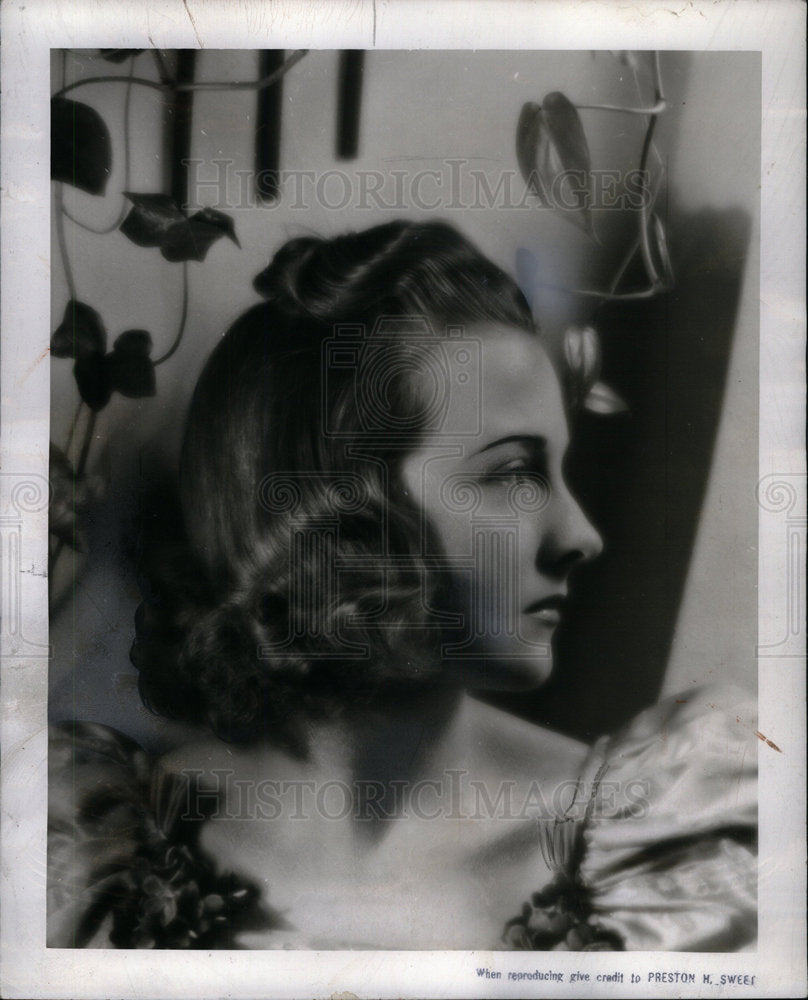 1940 Press Photo Jane Preston Robert B Evans - Historic Images