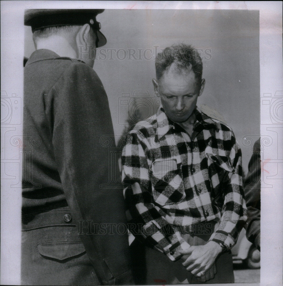 1951 Press Photo Lieutenant John W. Hodgkin Air Force - Historic Images