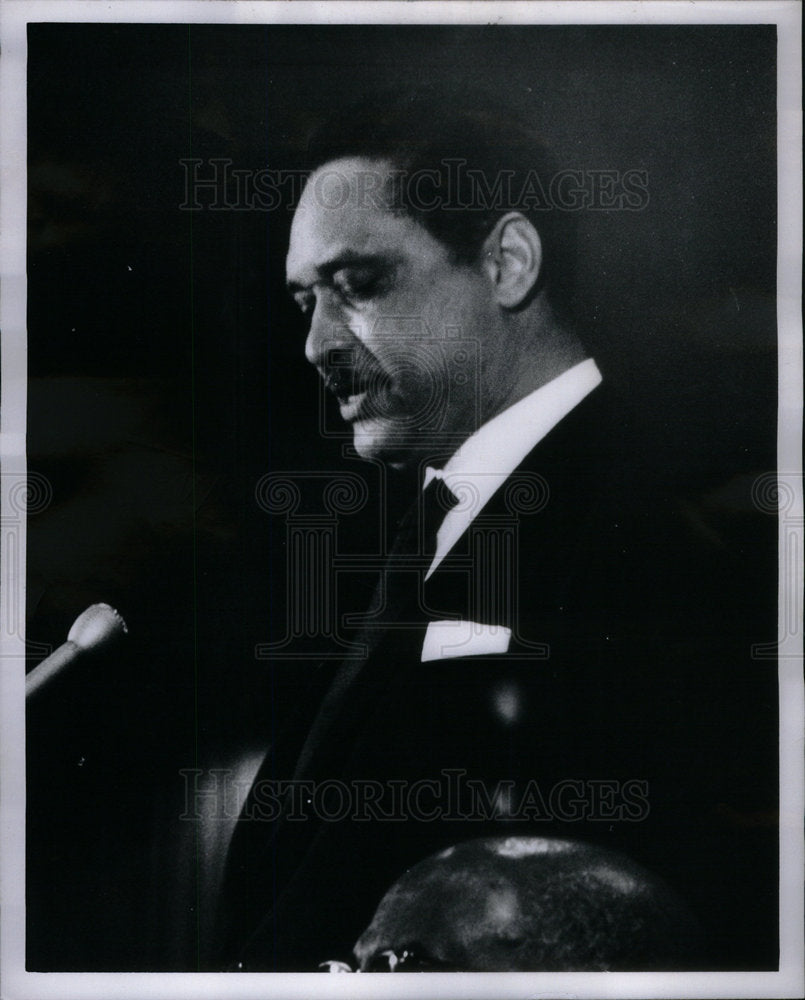 1971 Press Photo Leon Howard Sullivan Baptist Minister - Historic Images