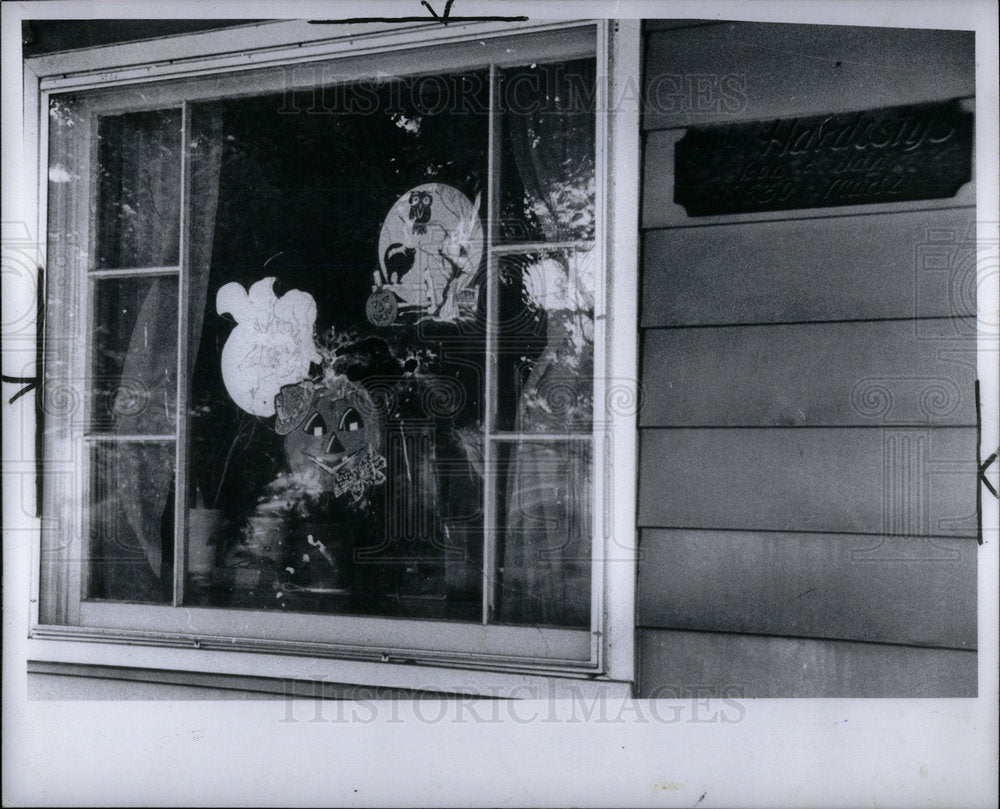 1978 Press Photo Billy Hardest Murderer Window Shot - Historic Images