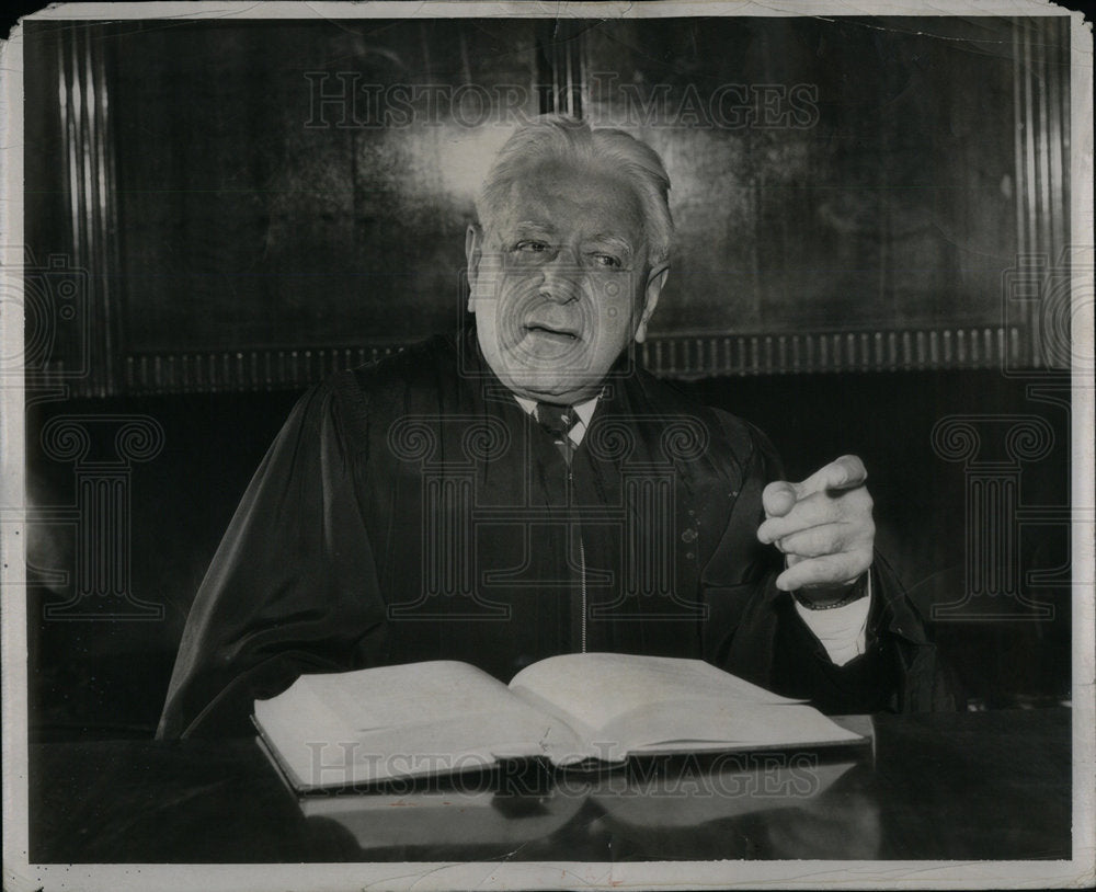 1953 Press Photo Judge Frank Picard Federal court Red - Historic Images