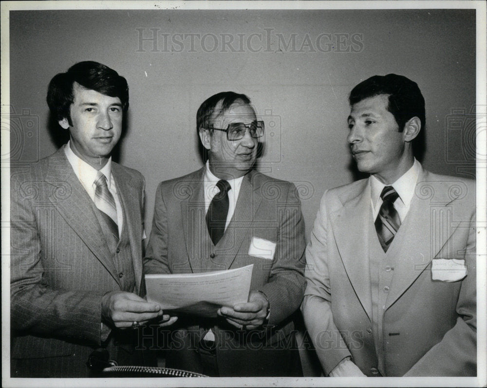 1980 Press Photo Mike Gouin Ted Stepien Dennis Cuccia - Historic Images