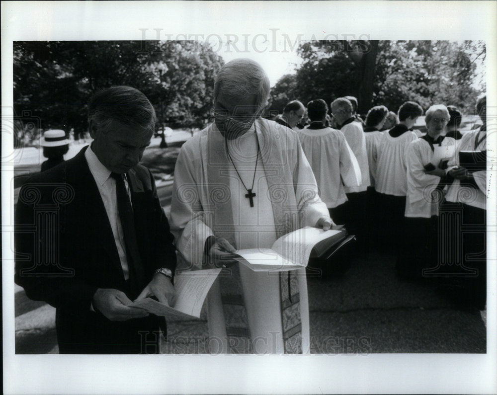 1988 Press Photo Michigan SmithAlan Executive Membe r - Historic Images