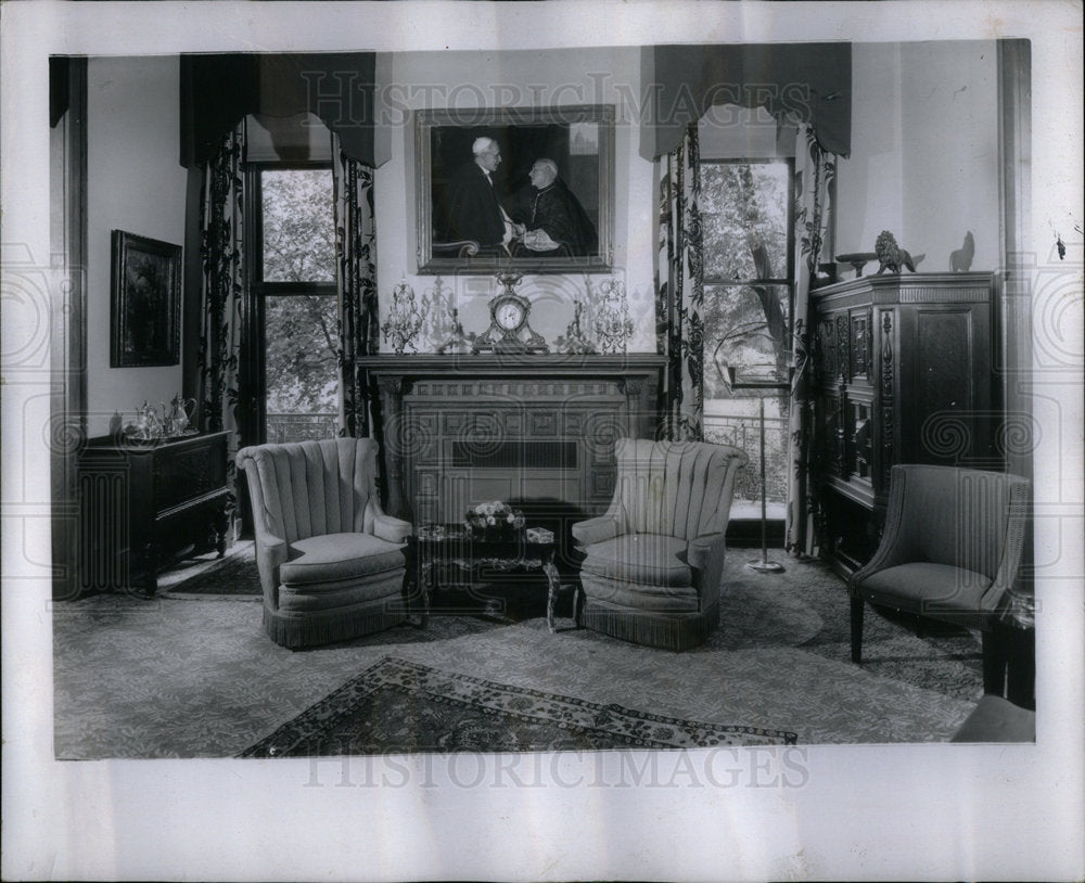 1958 Press Photo Archbishop&#39;s Sitting Room - Historic Images