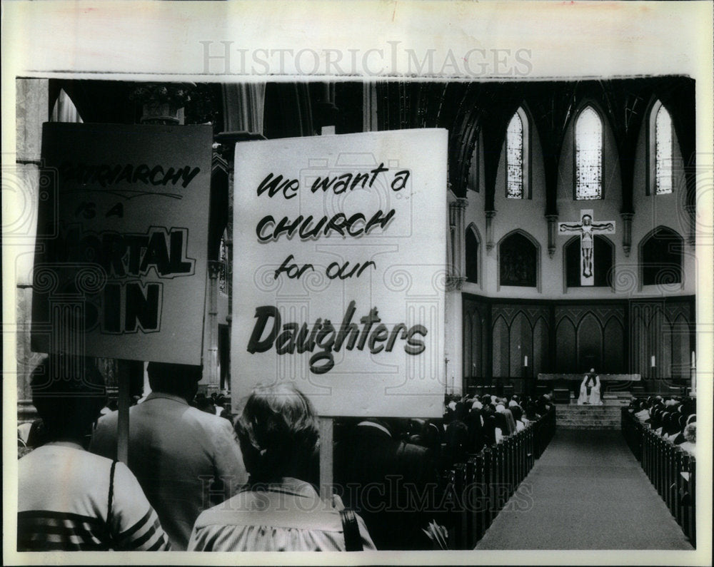 1985 Press Photo Jeans Jerome Cardinal Hamer Church - Historic Images