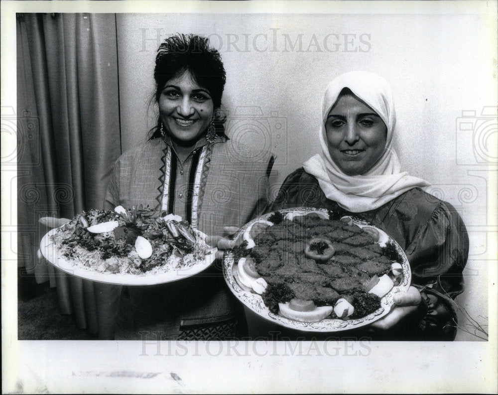 1991 Press Photo Muslim Celebration Foods - Historic Images