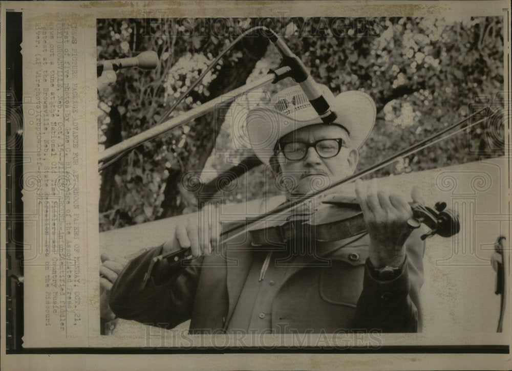 1994 Press Photo National old Time  Fiddlers tune - Historic Images