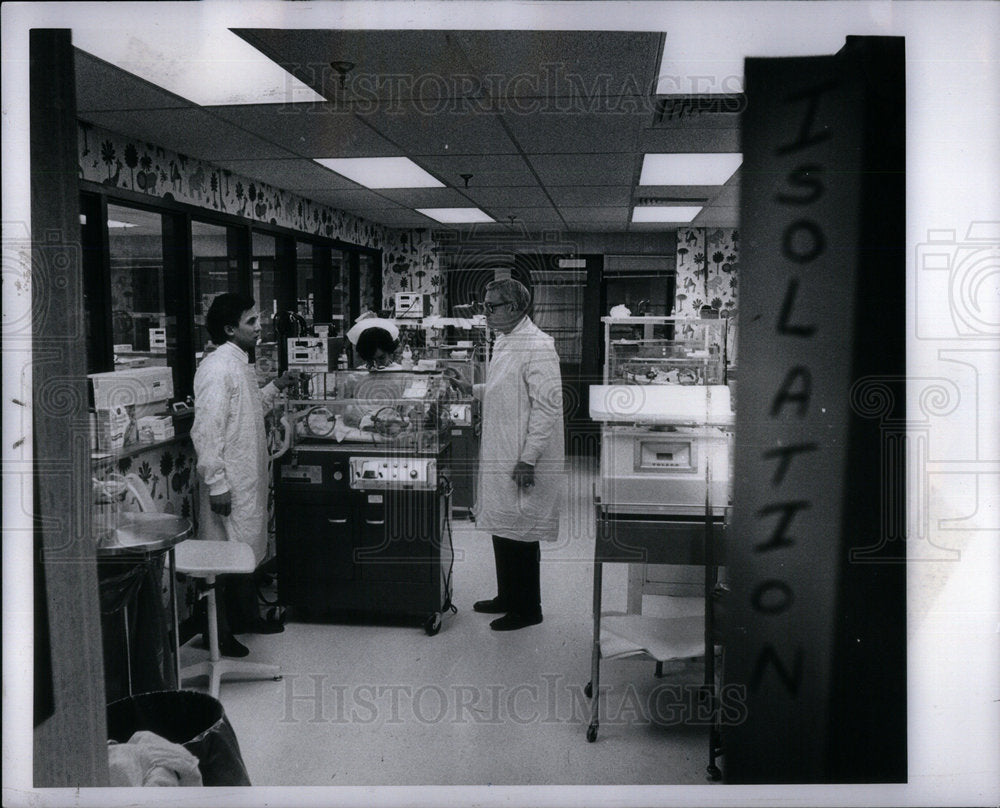 1977 Press Photo Hutzel Hospital Hemodialysis Kidneys - Historic Images