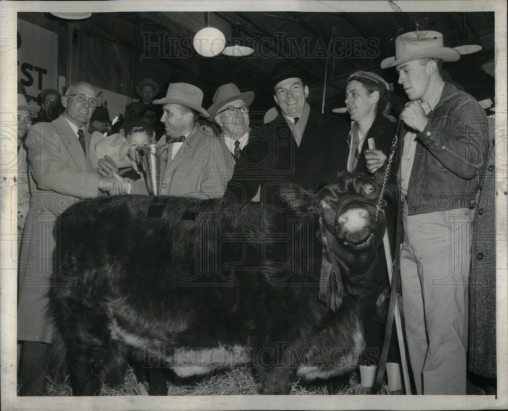 1956 Press Photo Albert Mitchell Herman Purdy Champion - Historic Images