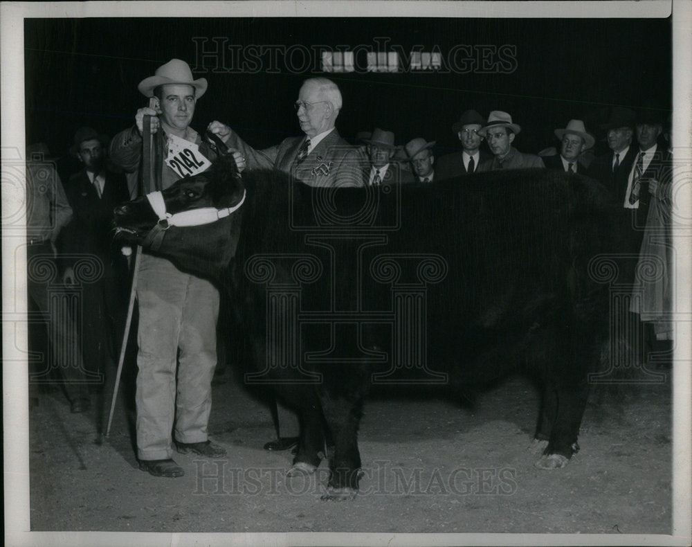 1948 Press Photo Chicago Owner Yodger Muscatine Iowa - Historic Images