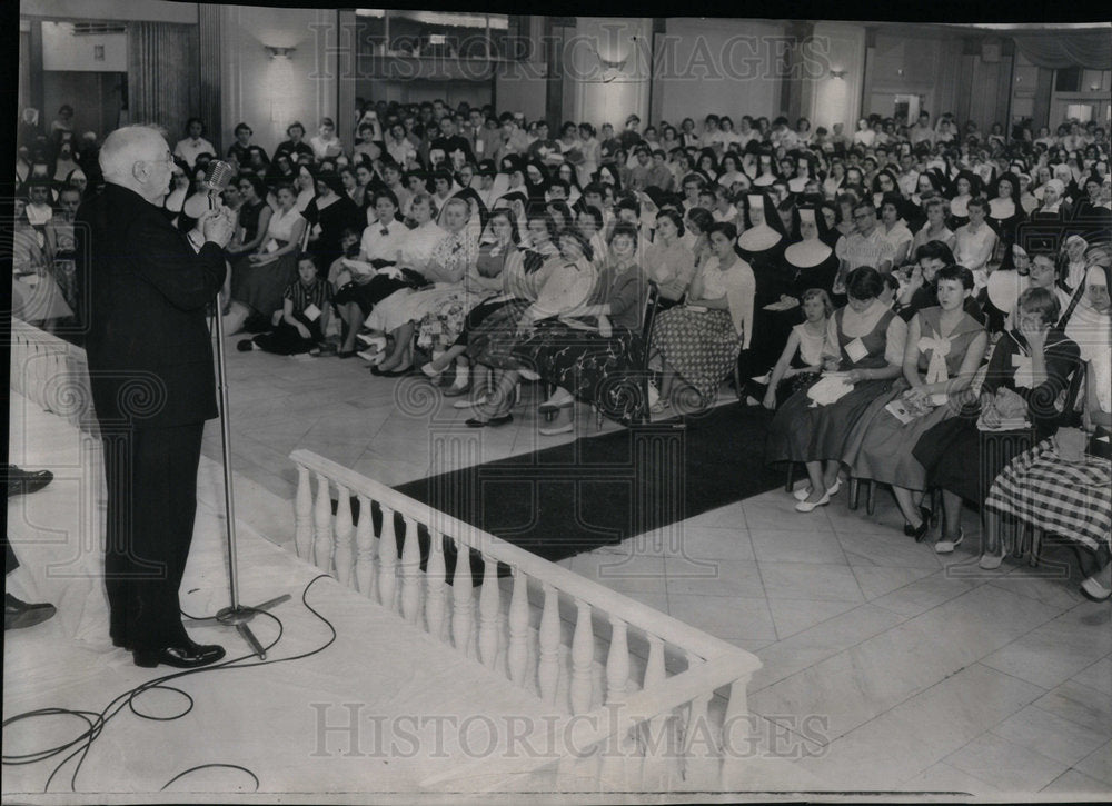 1956 Press Photo Cardinal Samuel Stritch - Historic Images