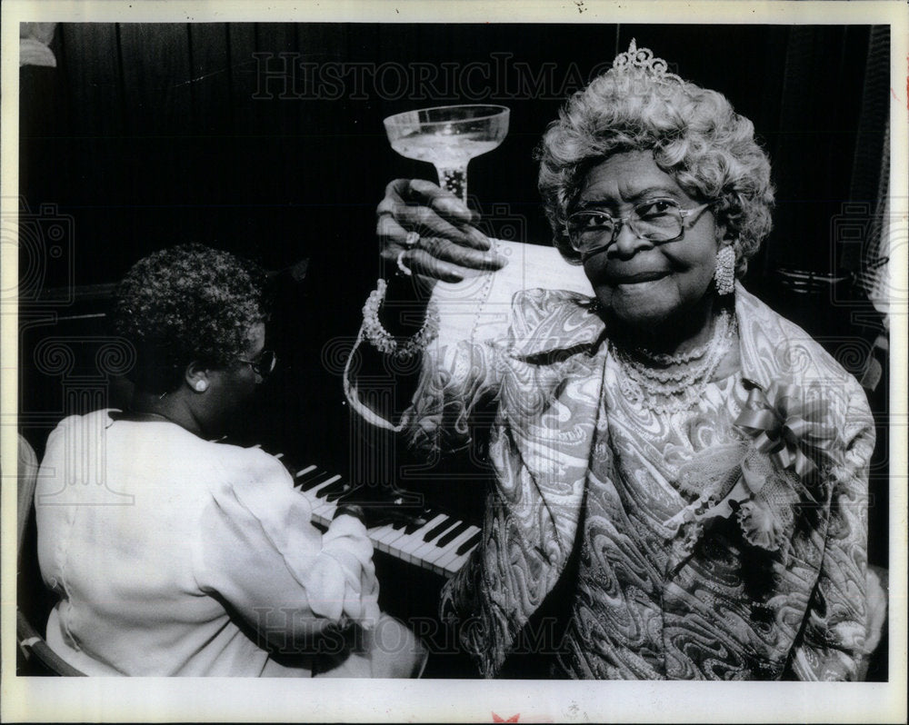 1984 Press Photo Rhoda Paskett Washington Park YMCA - Historic Images