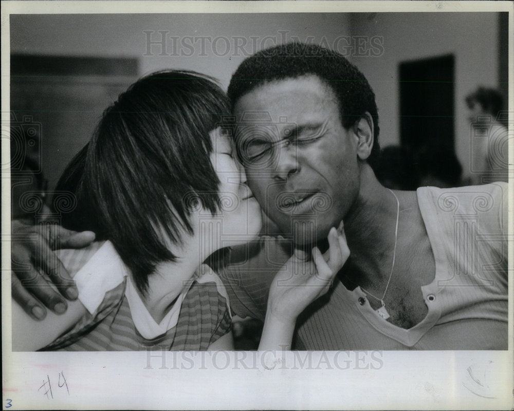 1982 Press Photo Arthur Rubolff Center Unites Cerebral - Historic Images