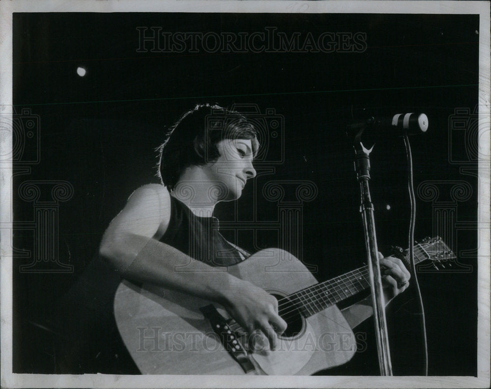 1963 Press Photo Judy Collins Crusader - Historic Images