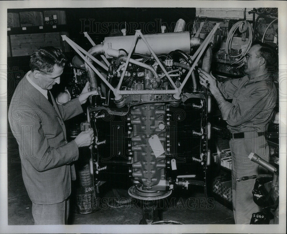 1959 Press Photo Max Conrad Aviator Pilot Chicago - Historic Images