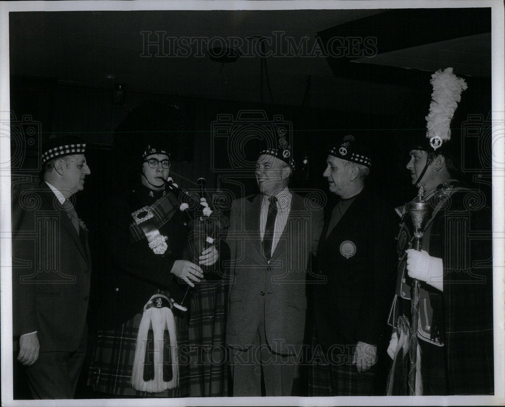 1990 Press Photo James Crowe - Historic Images