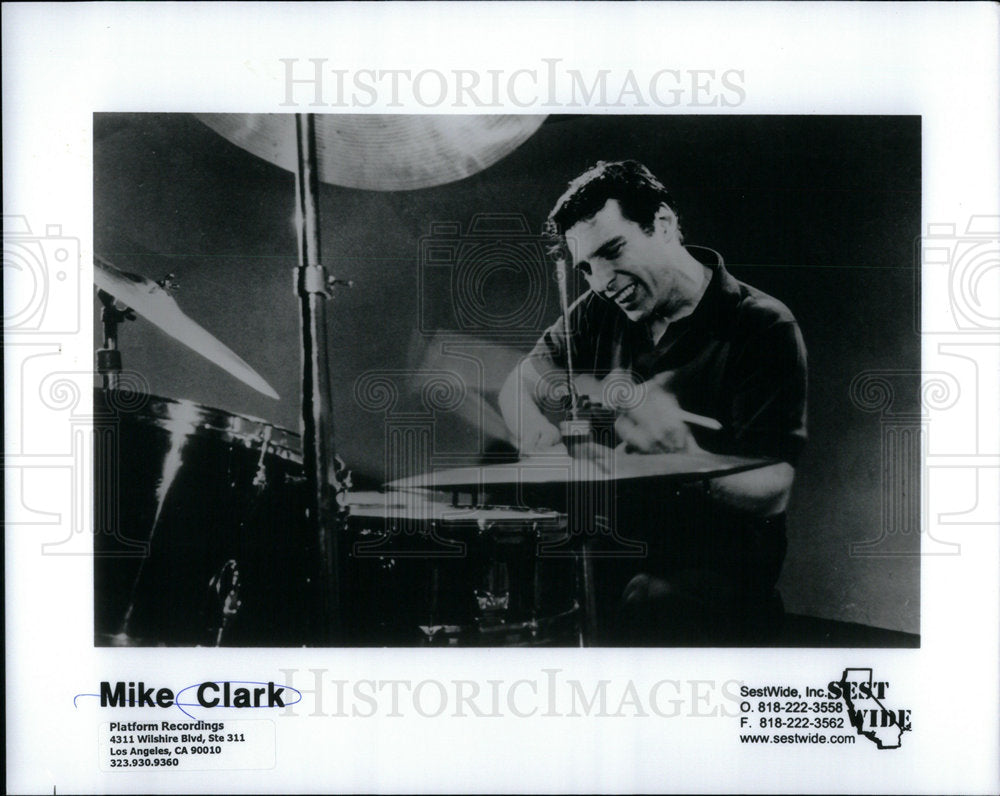 Press Photo Mike Clark - Historic Images