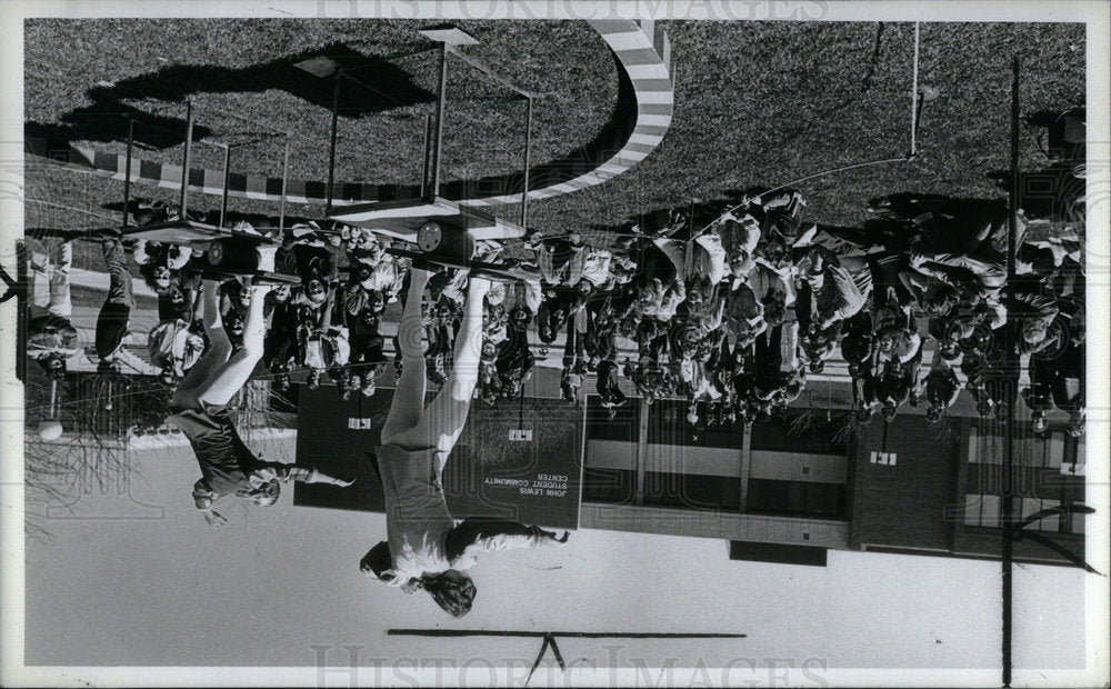 1981 Press Photo Macomb Community College Jesus Circus - Historic Images