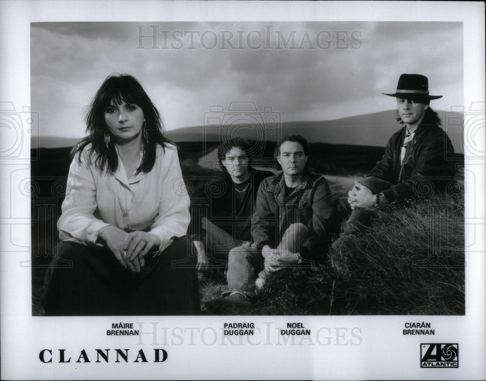 1992 Press Photo Entertainment Group Clannad Promo Shot - Historic Images