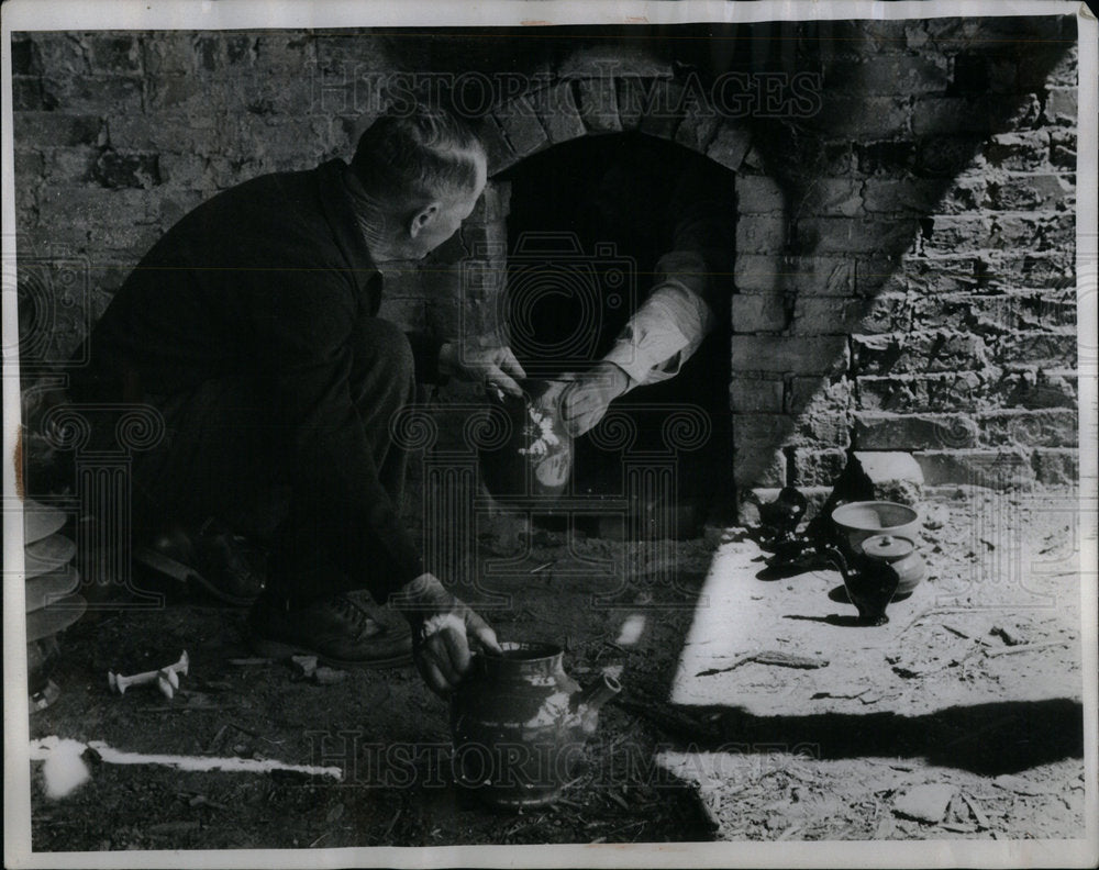 1938 Press Photo Pottery - Historic Images