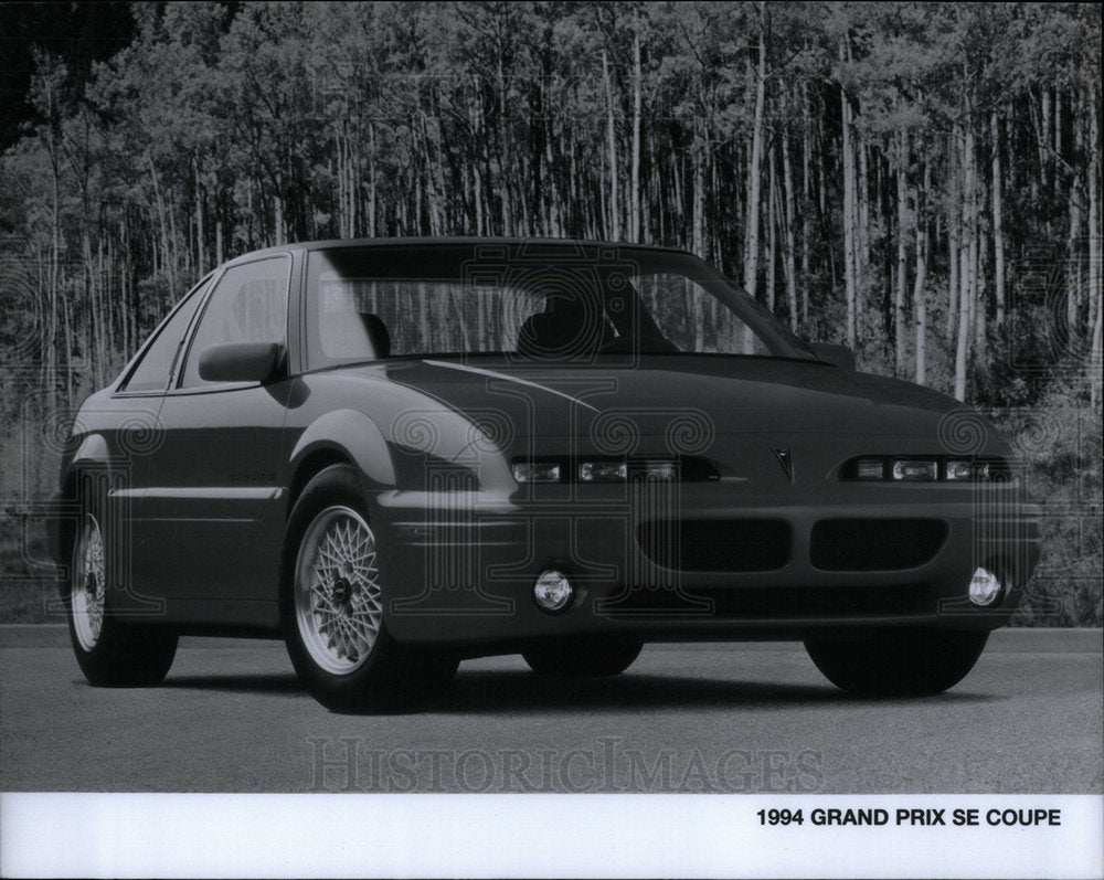 1995 Press Photo Pontiac Grand Prix SE Coupe - Historic Images