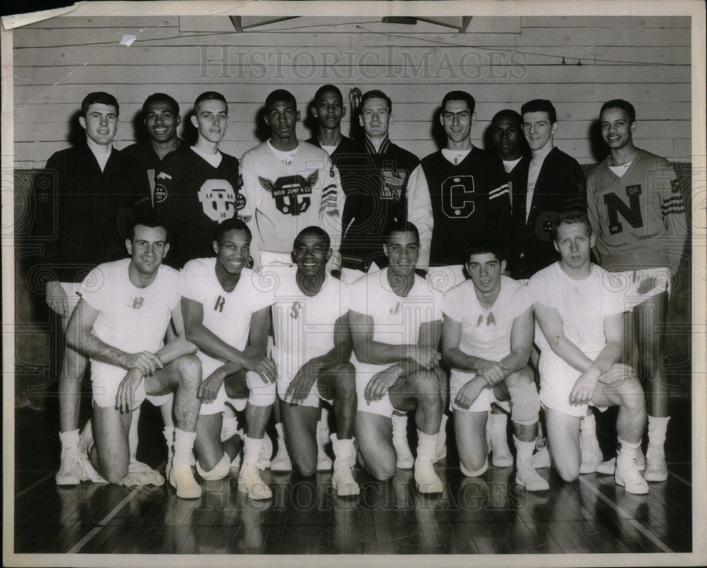 1954 Press Photo Wayne University Basketball Players - Historic Images