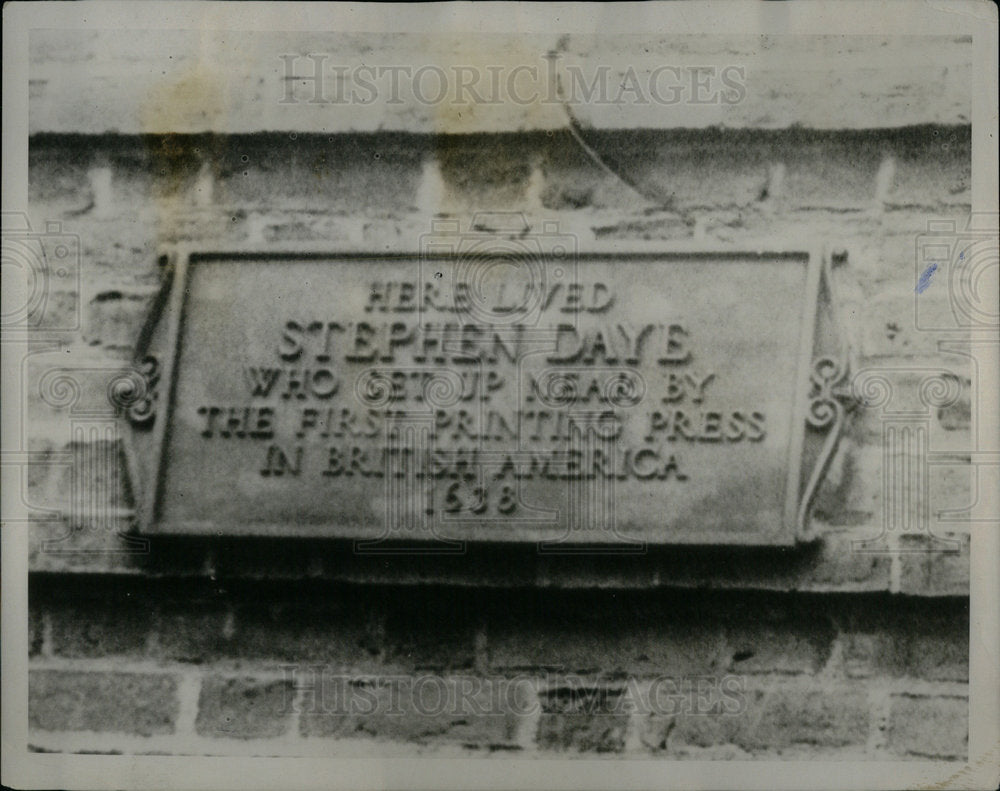 1930 Press Photo Stephen Daye Memorial Tablet Chicago - Historic Images