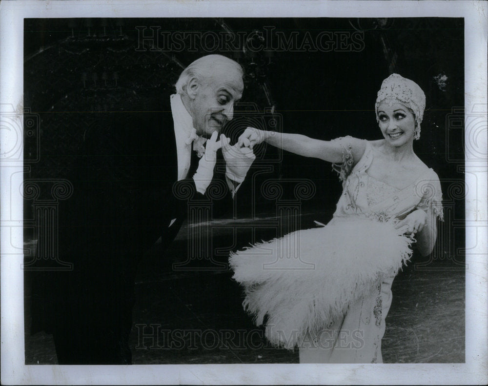 1975 Press Photo Actress Jane Powell - Historic Images