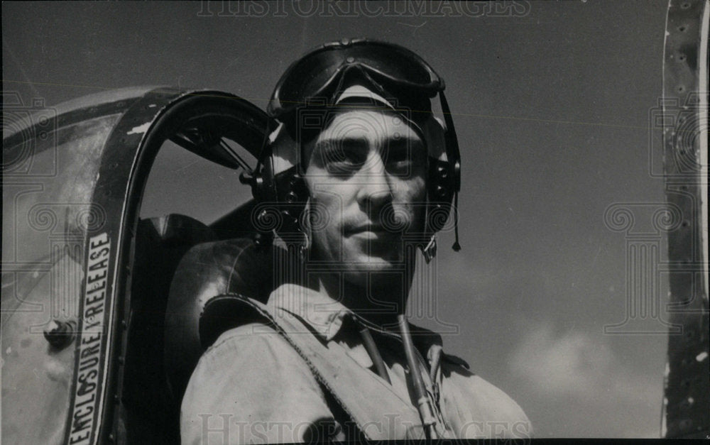 1945 Press Photo Marine First Lt Howard Smith Grosses - Historic Images