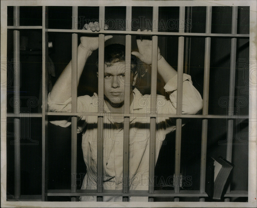 1955 Press Photo Bernard Smith/Homicide Charge/Jail - Historic Images