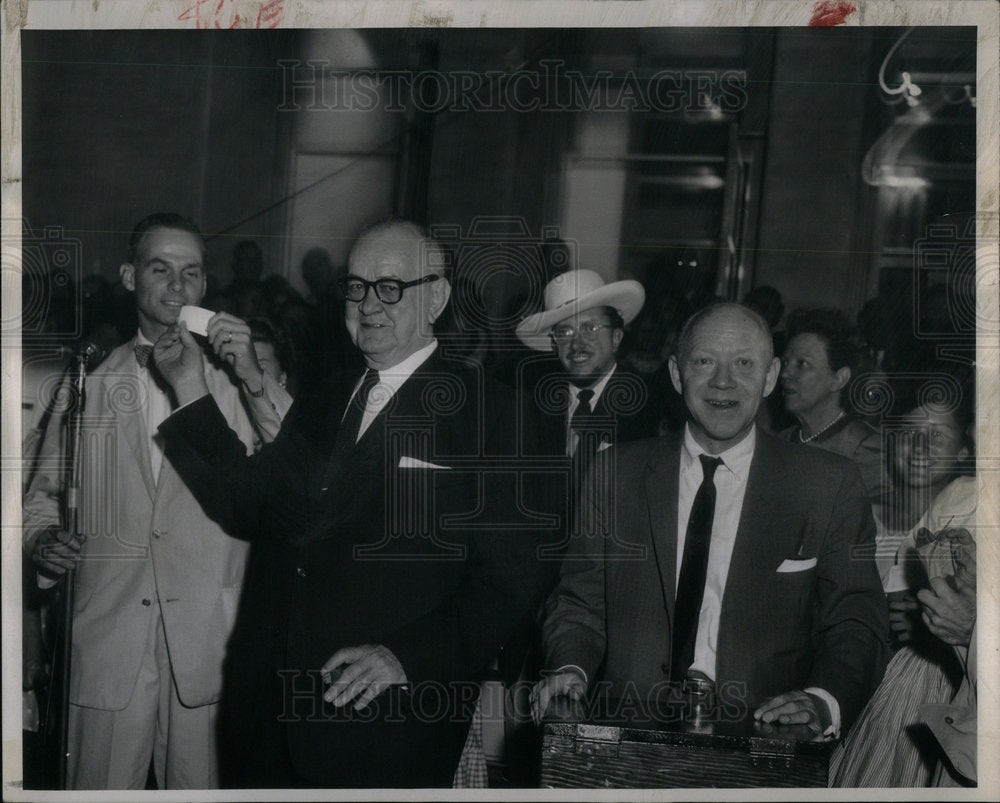 1957 Press Photo Bruce Colorado Springs James Police - Historic Images