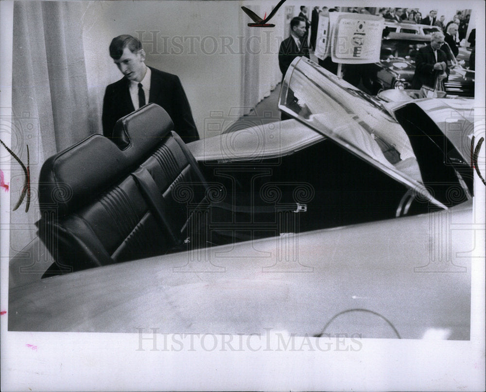 1966 Press Photo American Matara experimenta seat model - Historic Images