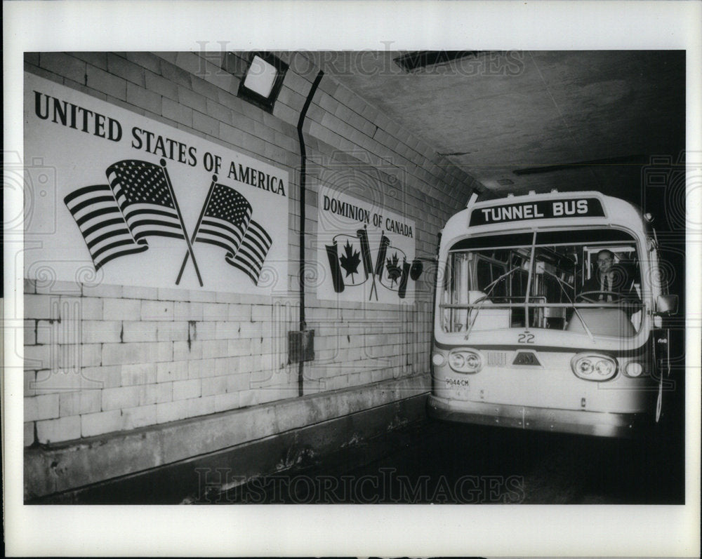 Press Photo Detroit and Canada Tunnel Corporation Mich - Historic Images