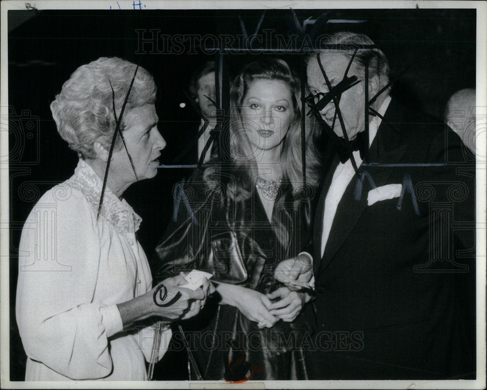 1980 Press Photo Kathleen DuRoss Marion Heiskell - Historic Images