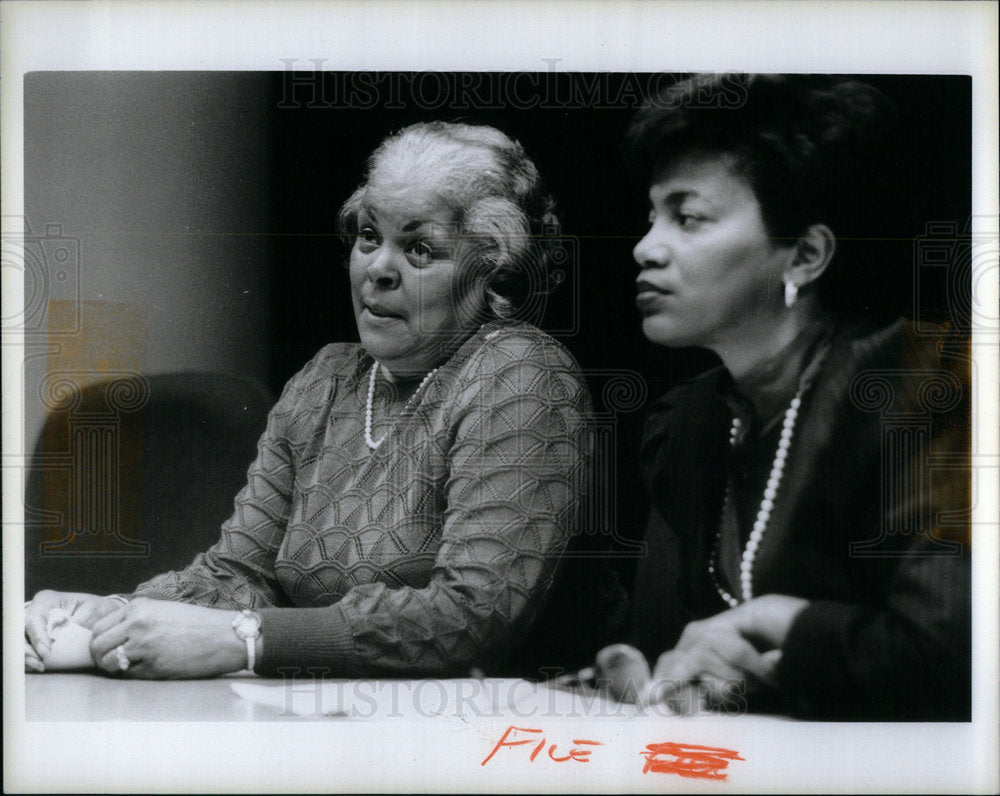 1983 Press Photo Juamita Ford Politician Chicago Area - Historic Images