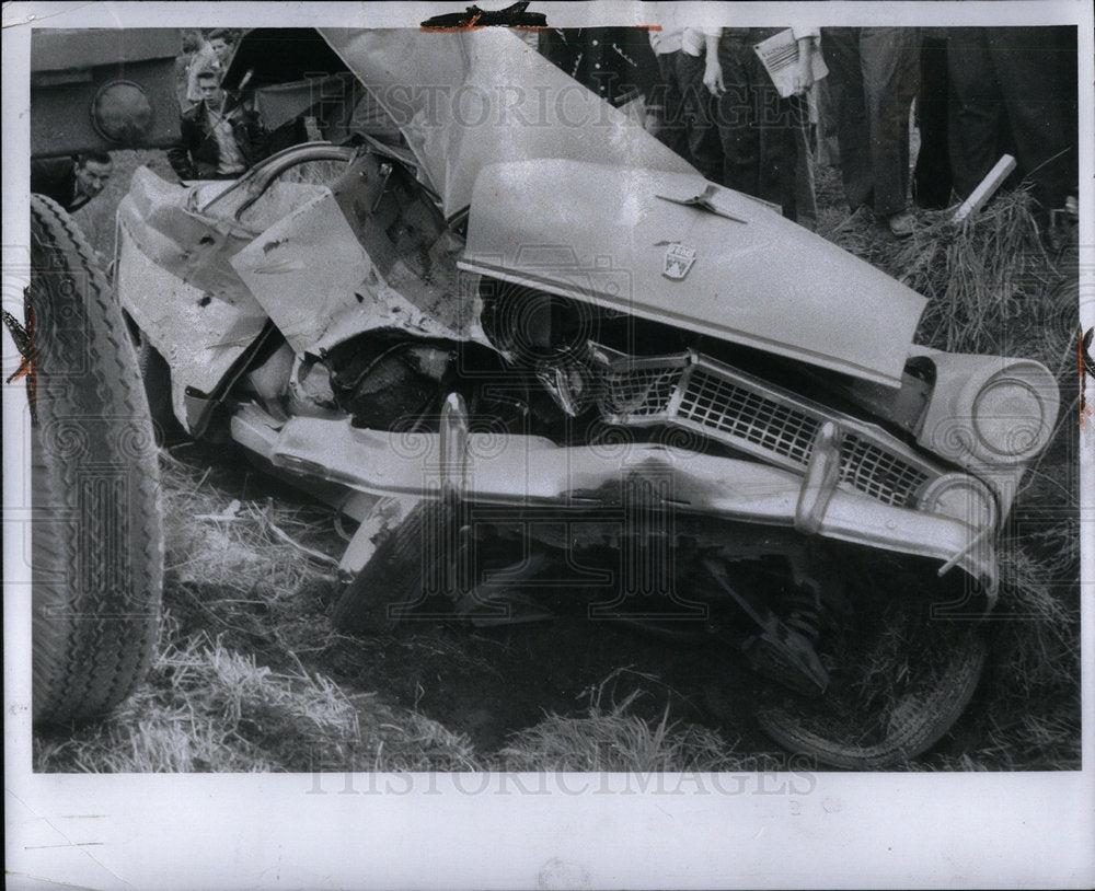 1955 Press Photo Teachers Death Car - Historic Images