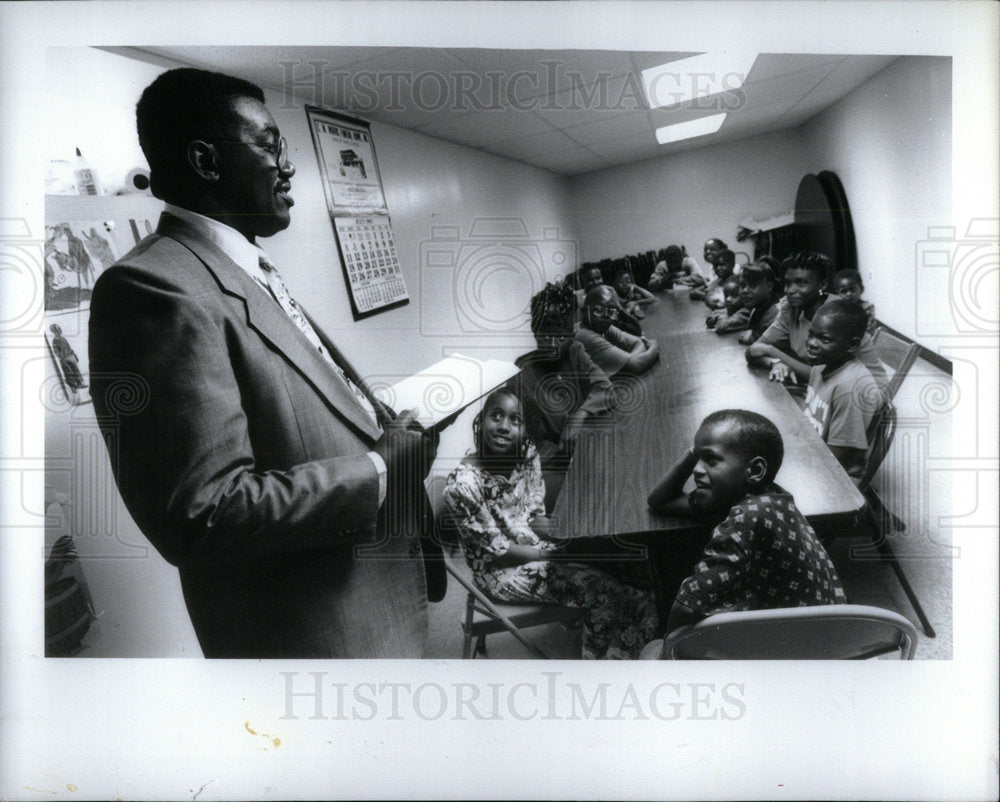 19963 Press Photo Rev. Homer Jamison Temple Baptist - Historic Images