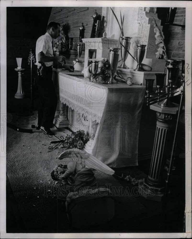 1964 Press Photo Cabrini Shrine Piper Sherrif Jefferson - Historic Images