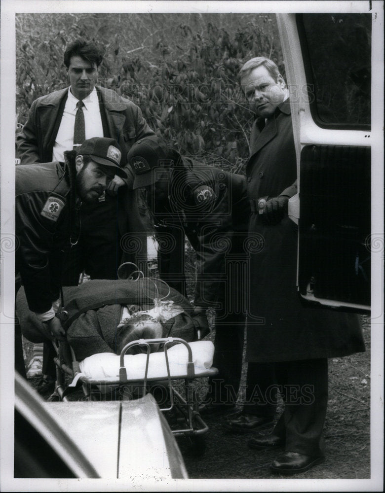 1993 Press Photo George Dzundza and Chris North - Historic Images