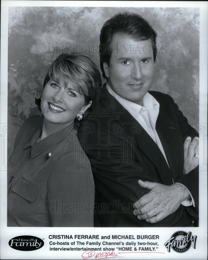 2001 Press Photo Host Cristina Ferrare &amp; Michael Burger - Historic Images