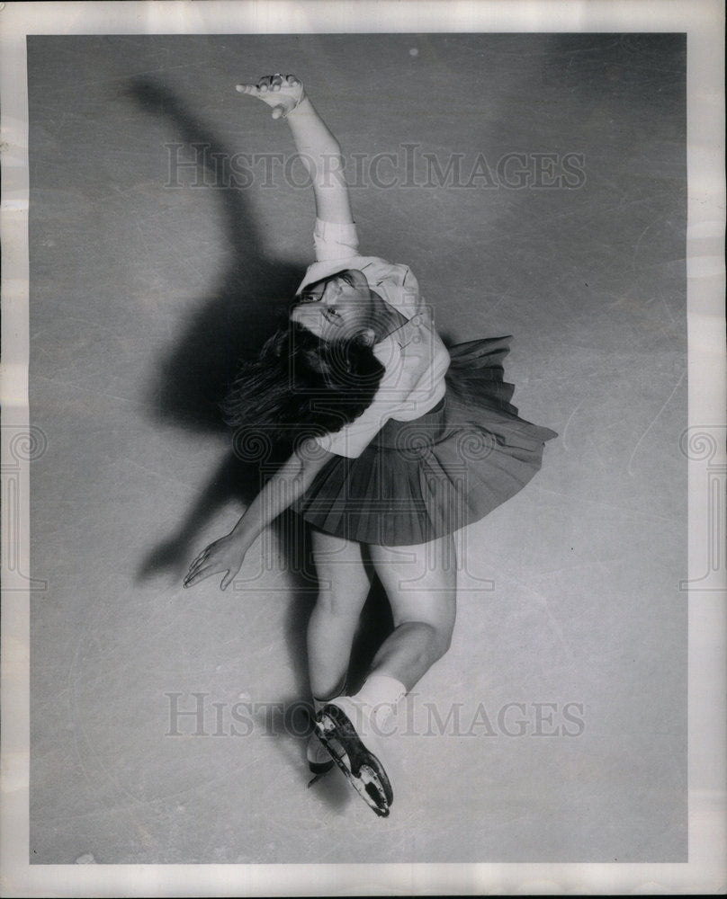 1952 Press Photo SONJA CURRIE CANADA&#39;S AMATEUR SKATER - Historic Images