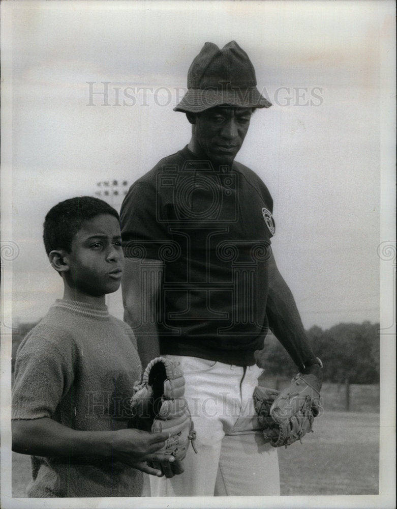 1970 Press Photo Bill Cosby Actor George Spell - Historic Images