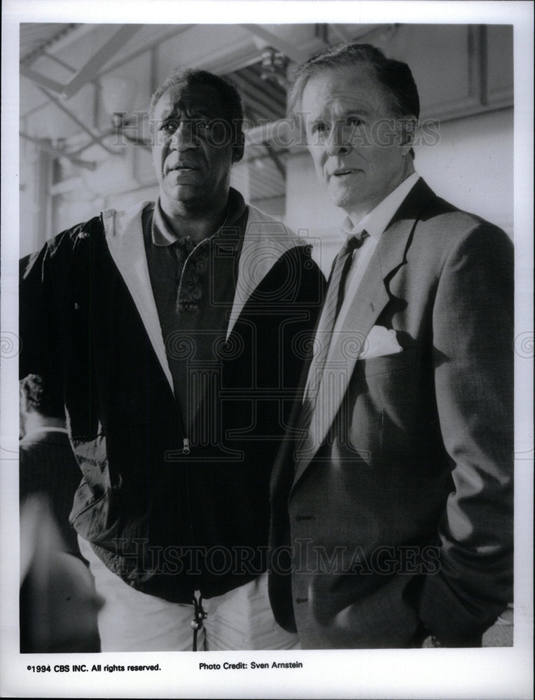 1994 Press Photo Actors Billy Cosby And Robert Culp - Historic Images