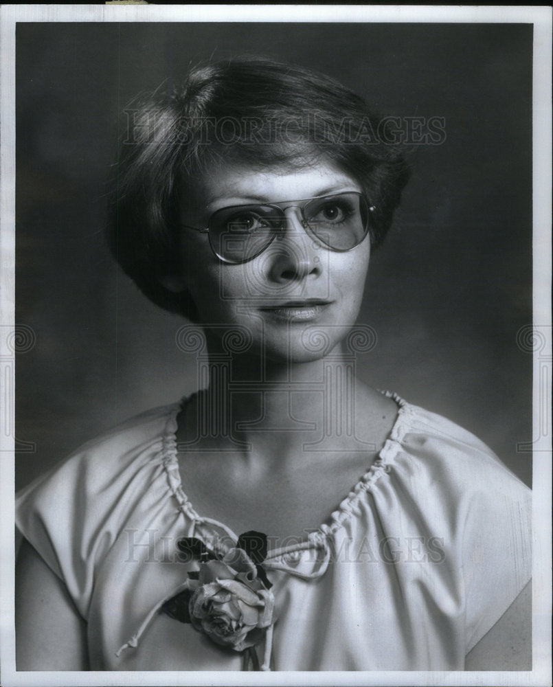 1977 Press Photo Singer Cynthia Heinemeyer - Historic Images