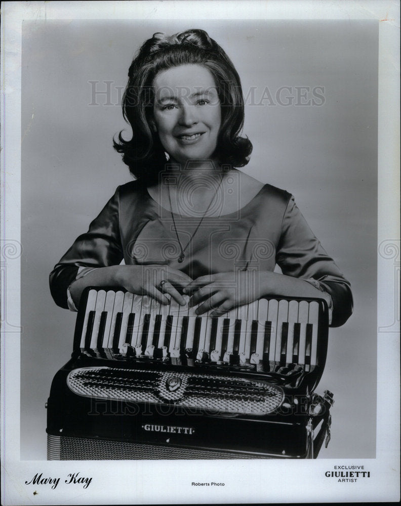 1977 Press Photo Mary Kay Hefley/Boulder Arts Festival - Historic Images