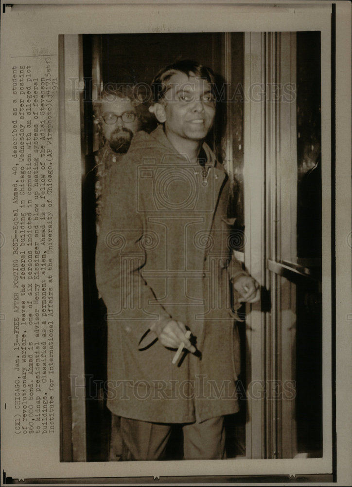 1971 Press Photo Esbal Ahmad Charged with Federal Crime - Historic Images