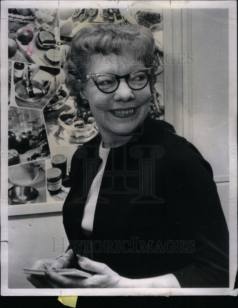 1971 Press Photo Cyrilla Riley News Writer - Historic Images