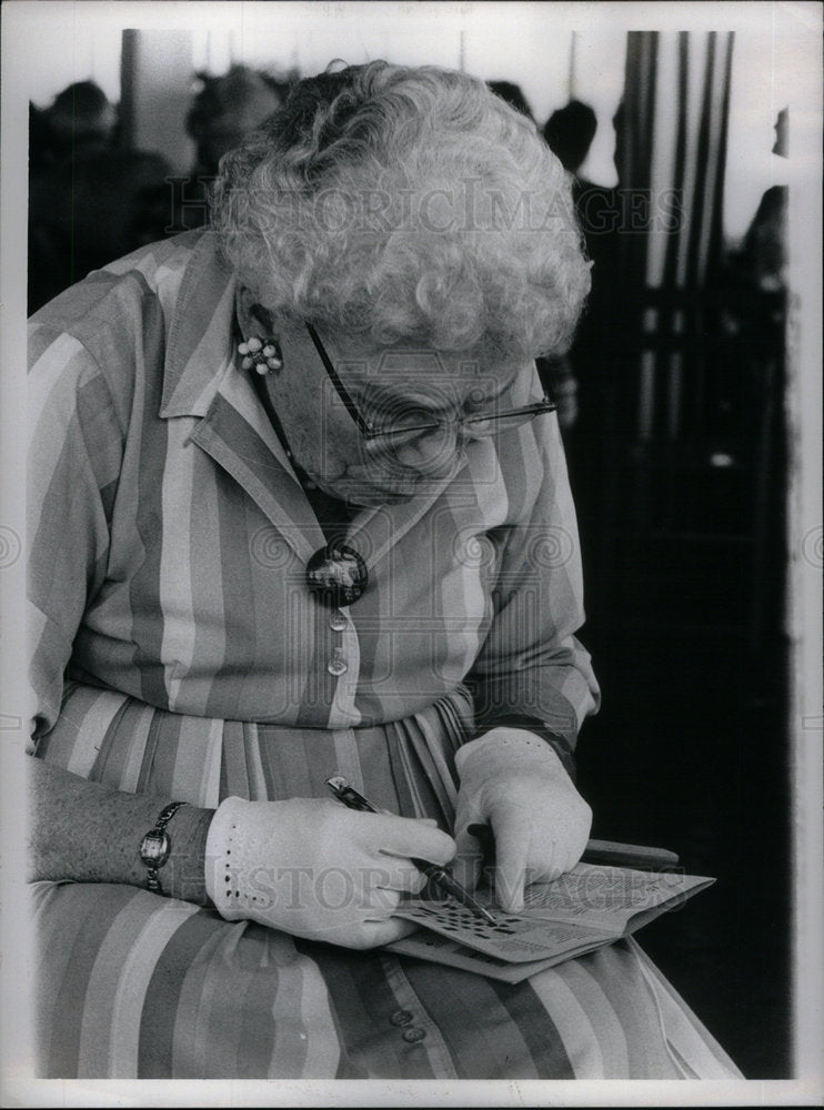 1971 Press Photo  Mrs M.C. Endress Golden Ages - Historic Images